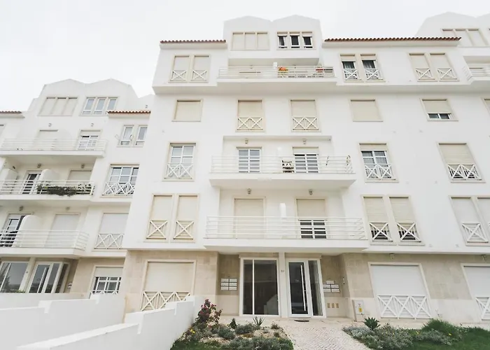 92 - Baleal Bay House * Ferrel (Leiria)
