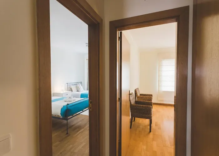 92 - Baleal Bay House *